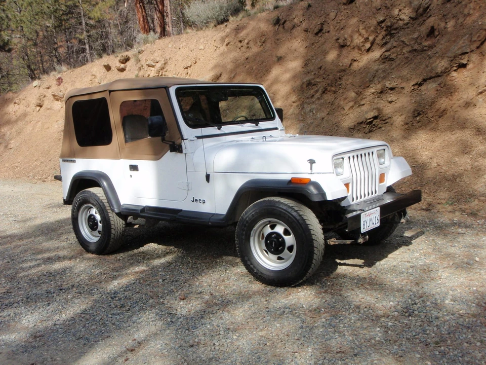 1990 Jeep YJ Wrangler - Image 3 of 31