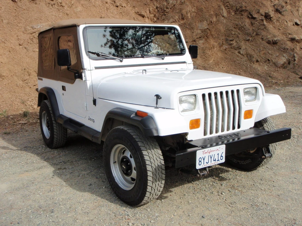 1990 Jeep YJ Wrangler - Image 2 of 31