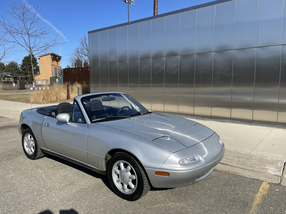 1990 Mazda NA MX-5 Miata - Image 13 of 31