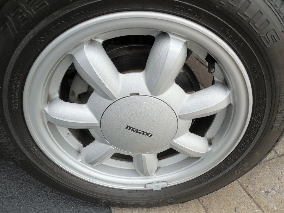 1990 Mazda NA MX-5 Miata - Image 22 of 31