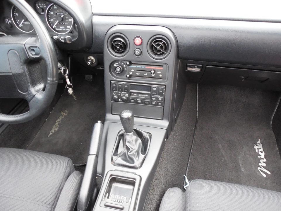 1990 Mazda NA MX-5 Miata - Image 31 of 31