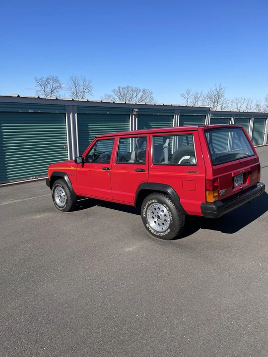 1991 Jeep XJ Cherokee - Image 16 of 31