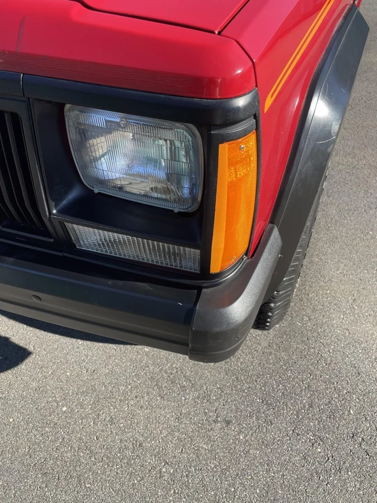 1991 Jeep XJ Cherokee - Image 23 of 31