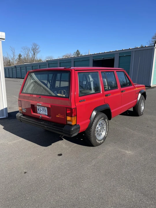 1991 Jeep XJ Cherokee - Image 13 of 31