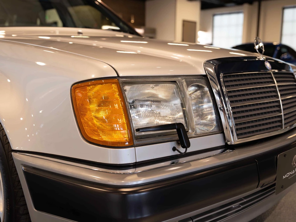 1992 Mercedes-Benz 500E & E500 - Image 15 of 31