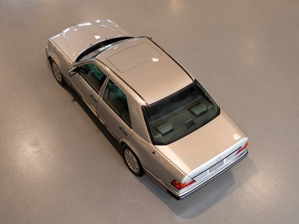 1992 Mercedes-Benz 500E & E500 - Image 14 of 31