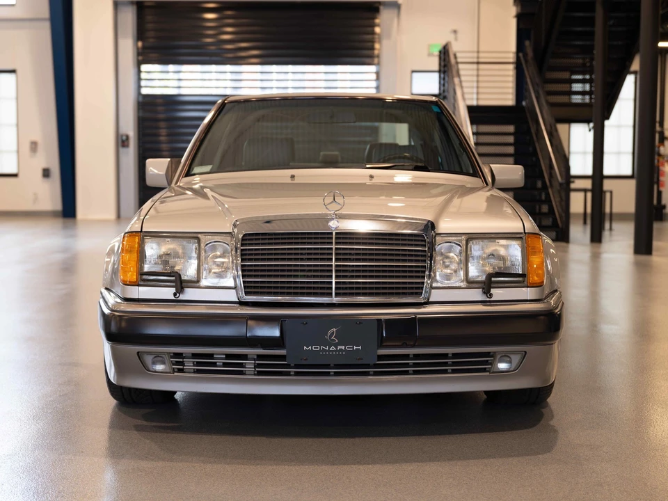 1992 Mercedes-Benz 500E & E500 - Image 11 of 31