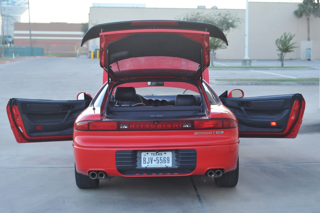 1992 Mitsubishi 3000GT Series 1 - Image 26 of 31