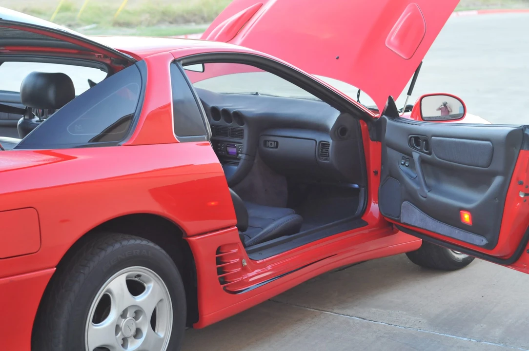 1992 Mitsubishi 3000GT Series 1 - Image 28 of 31
