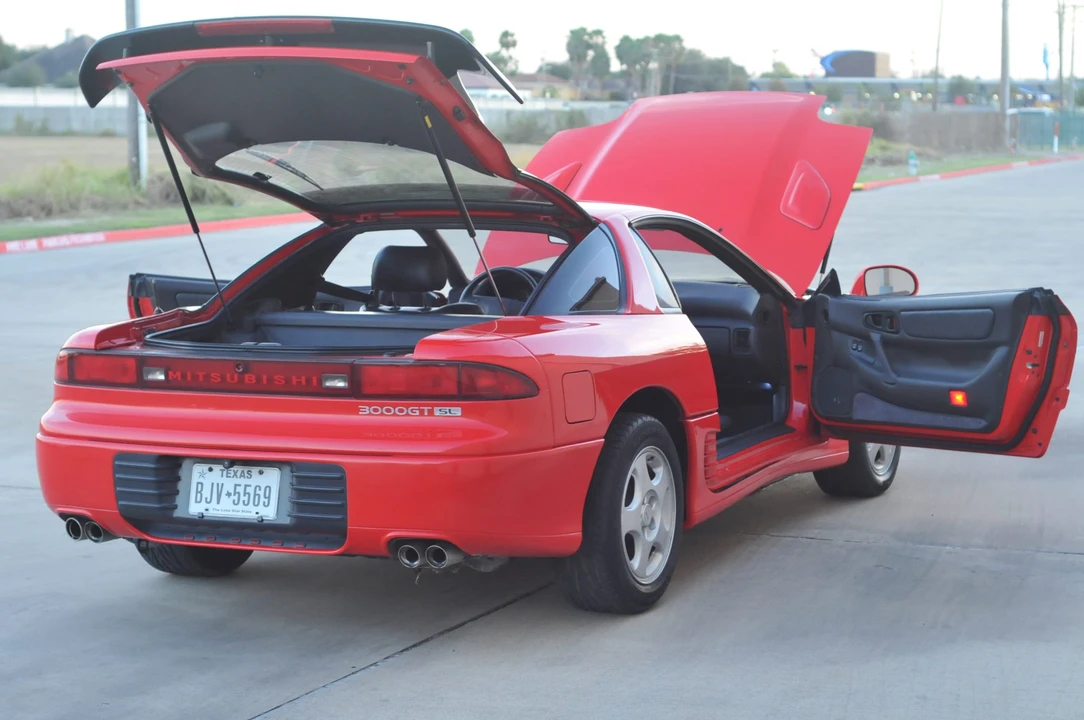 1992 Mitsubishi 3000GT Series 1 - Image 27 of 31