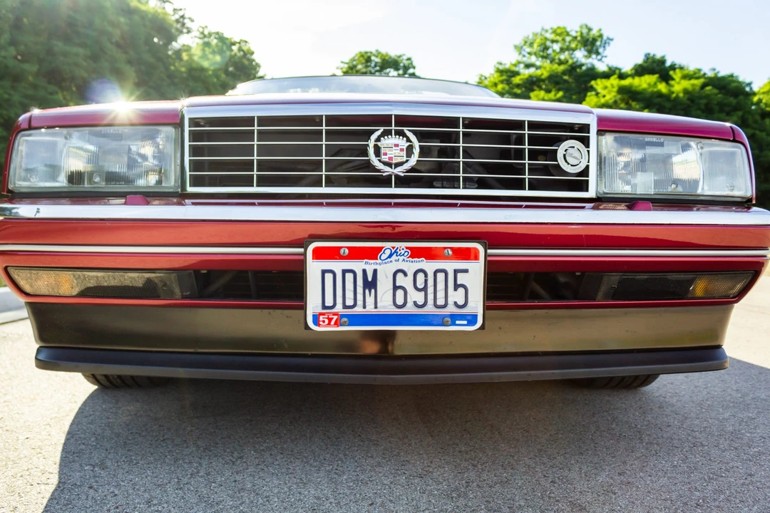 1993 Cadillac Allante - Image 28 of 31