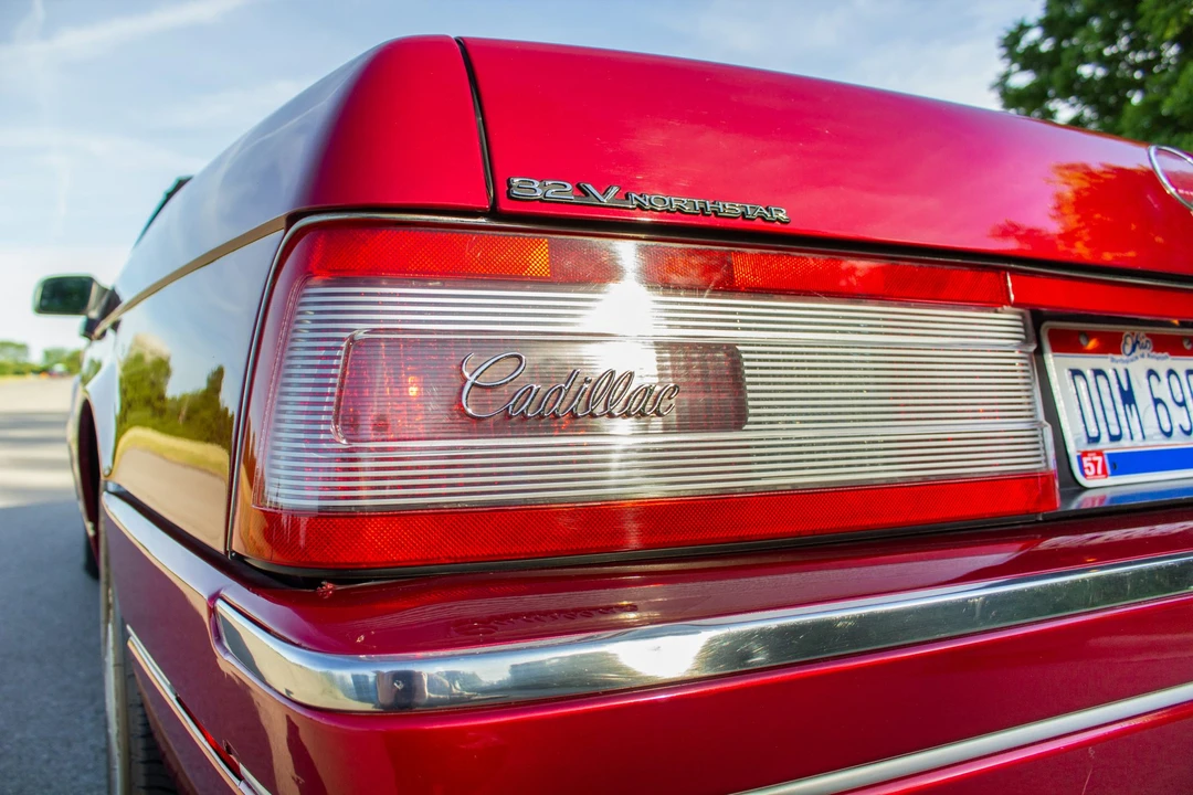 1993 Cadillac Allante - Image 31 of 31