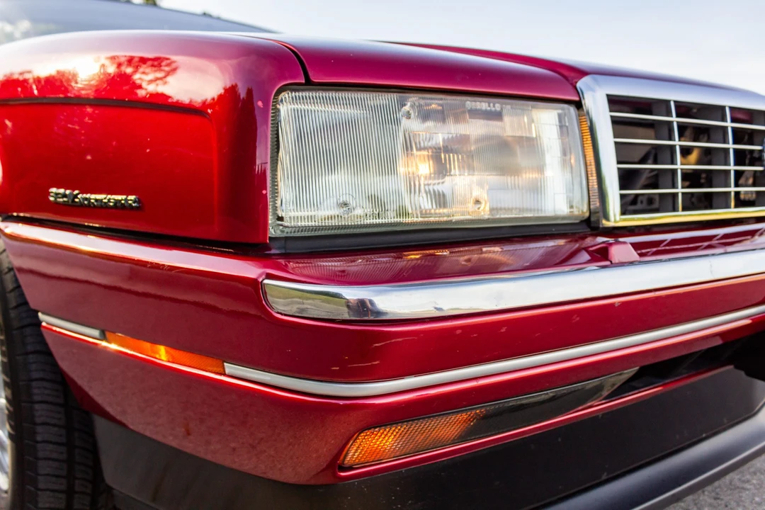 1993 Cadillac Allante - Image 29 of 31