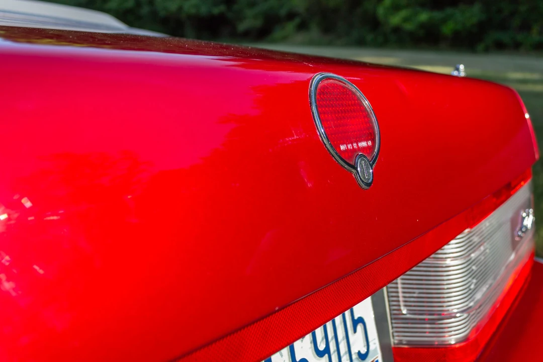 1993 Cadillac Allante - Image 24 of 31