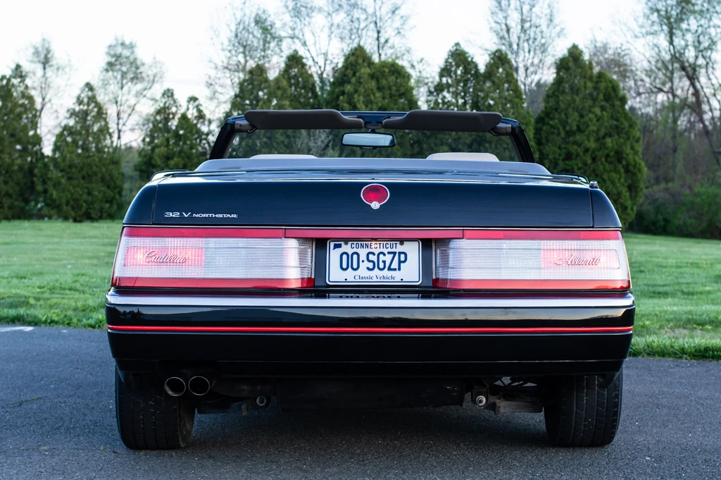 1993 Cadillac Allante - Image 26 of 31