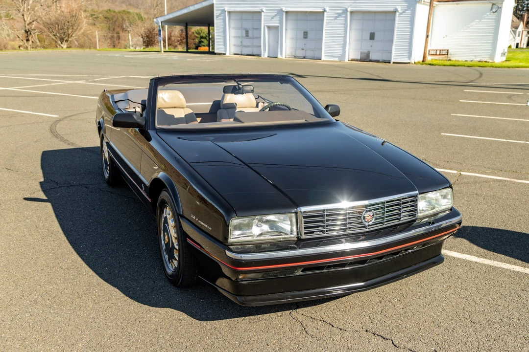 1993 Cadillac Allante - Image 7 of 31