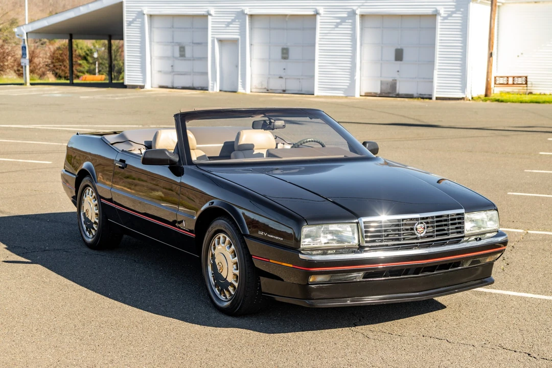 1993 Cadillac Allante - Image 4 of 31