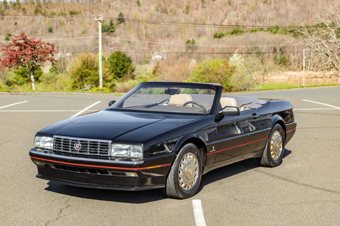1993 Cadillac Allante - Image 14 of 31