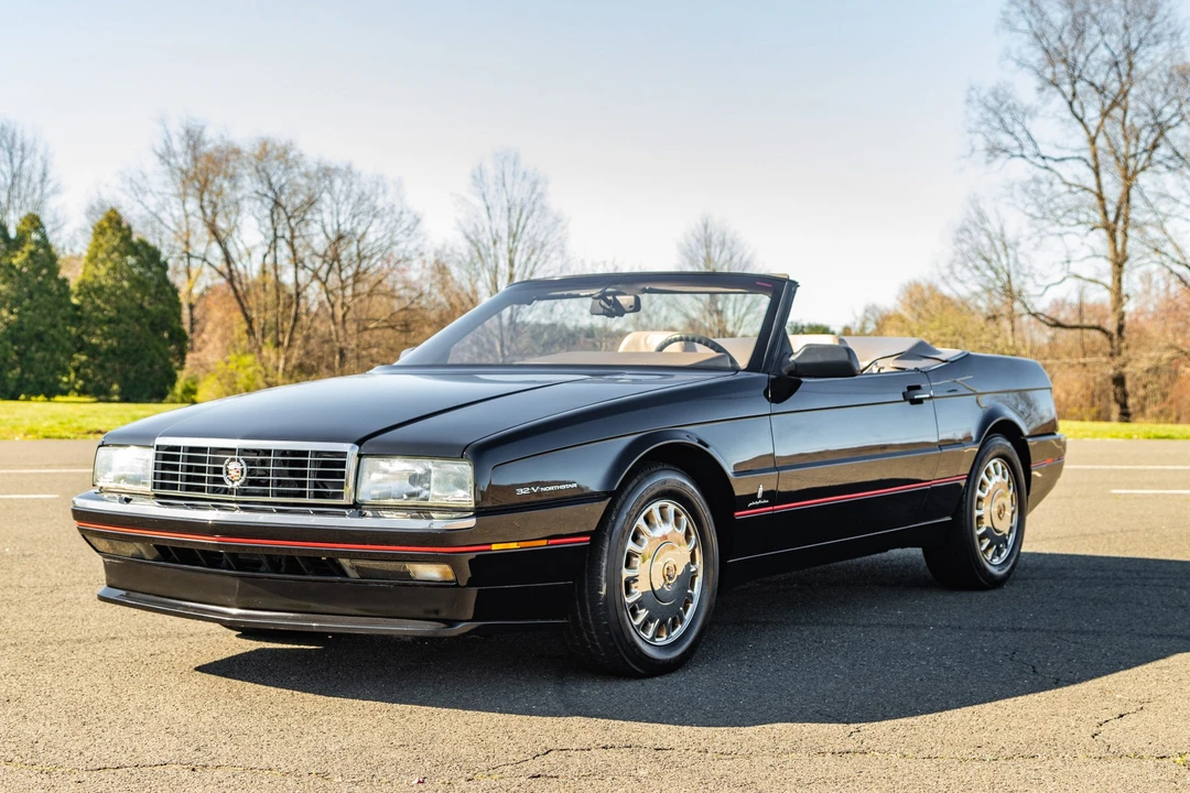 1993 Cadillac Allante - Image 15 of 31
