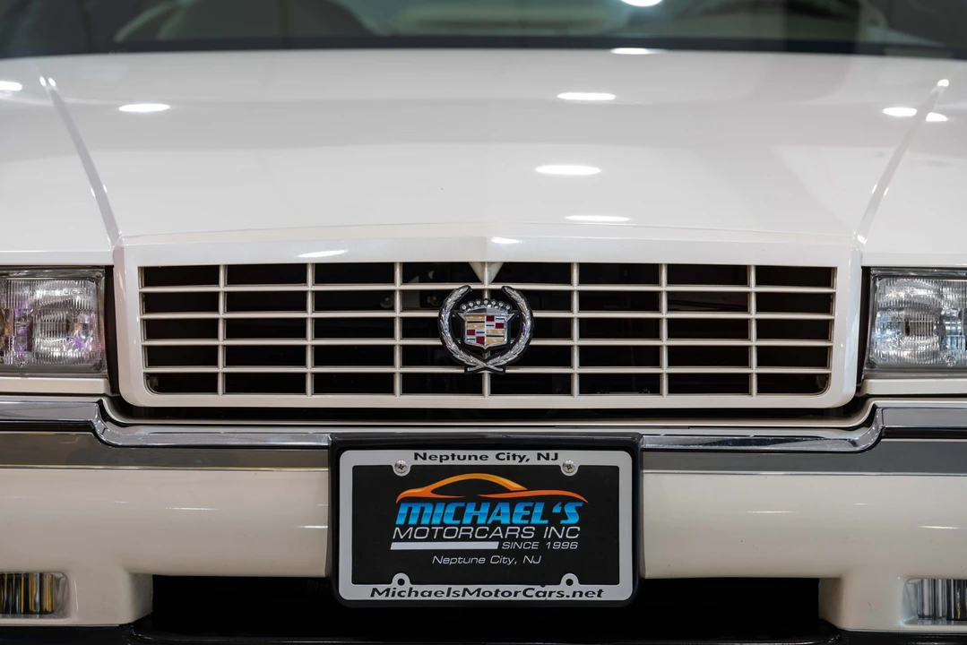 1993 Cadillac Eldorado 12th Gen - Image 24 of 31