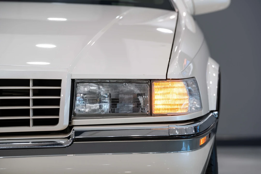 1993 Cadillac Eldorado 12th Gen - Image 29 of 31