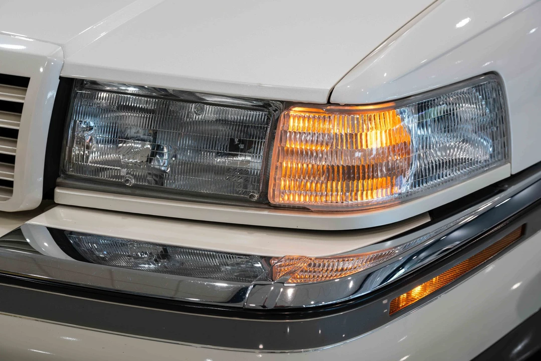 1993 Cadillac Eldorado 12th Gen - Image 30 of 31