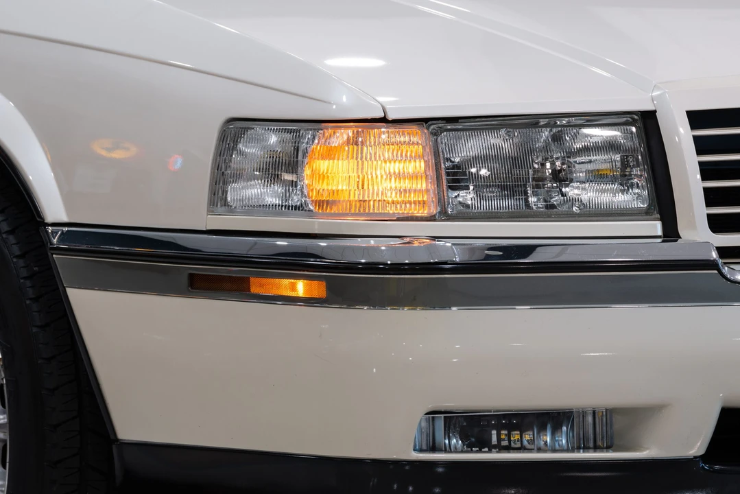 1993 Cadillac Eldorado 12th Gen - Image 27 of 31