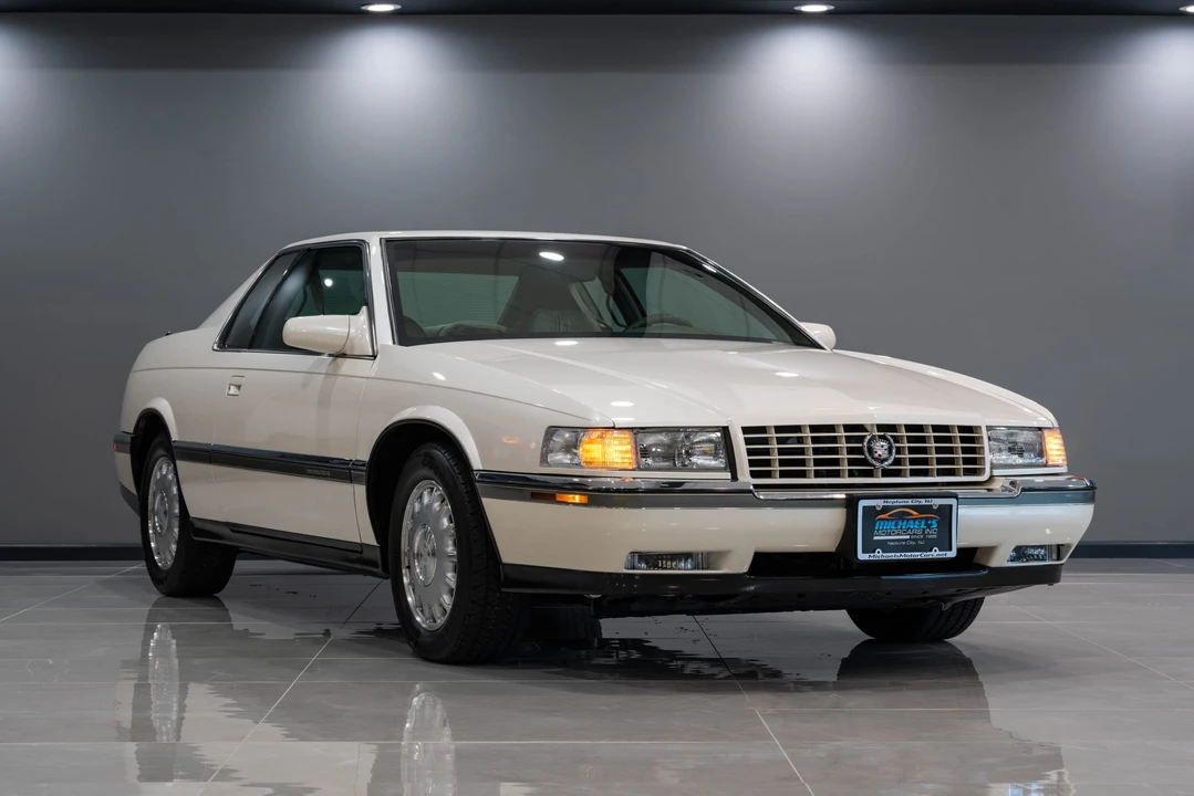 1993 Cadillac Eldorado 12th Gen - Image 6 of 31