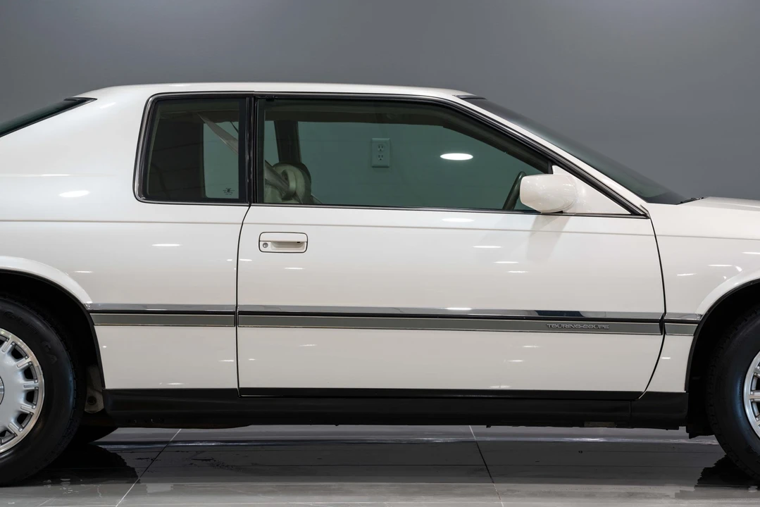 1993 Cadillac Eldorado 12th Gen - Image 19 of 31