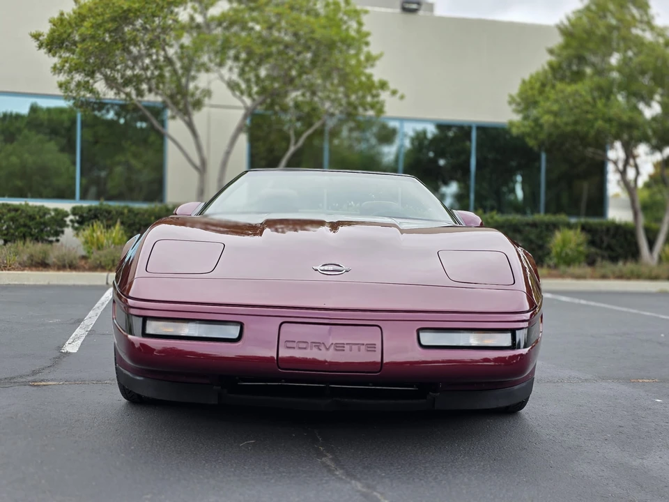 1993 Chevrolet Corvette C4 - Image 2 of 31