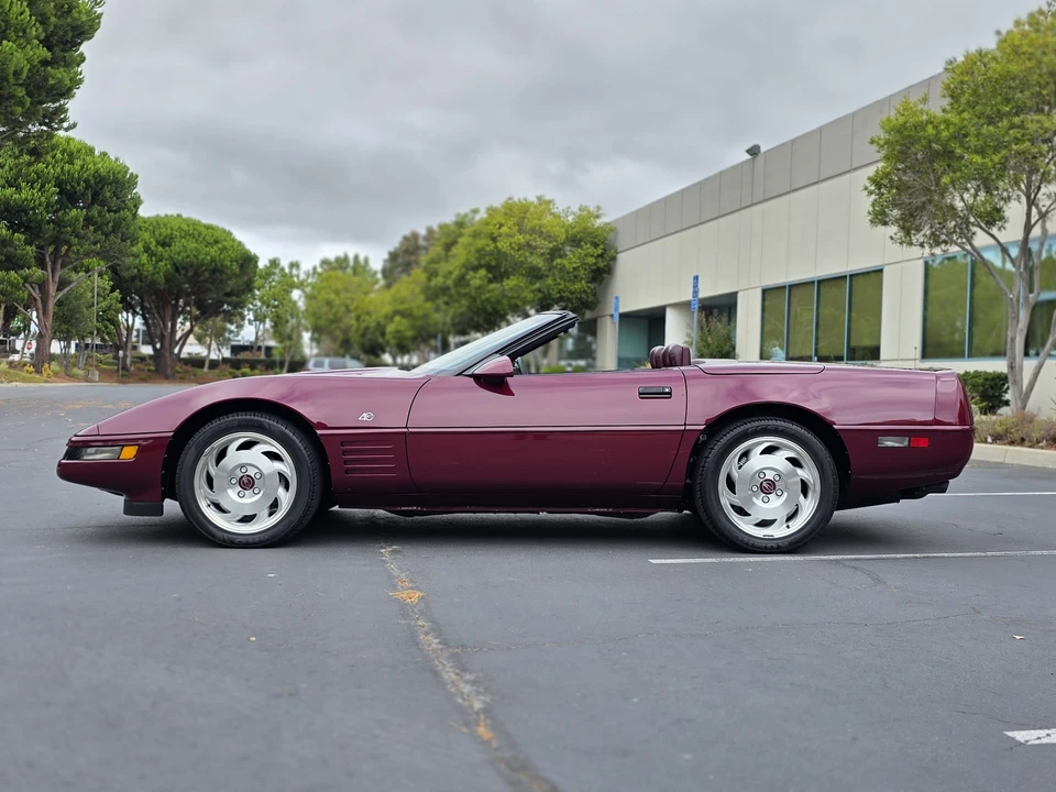 1993 Chevrolet Corvette C4 - Image 7 of 31