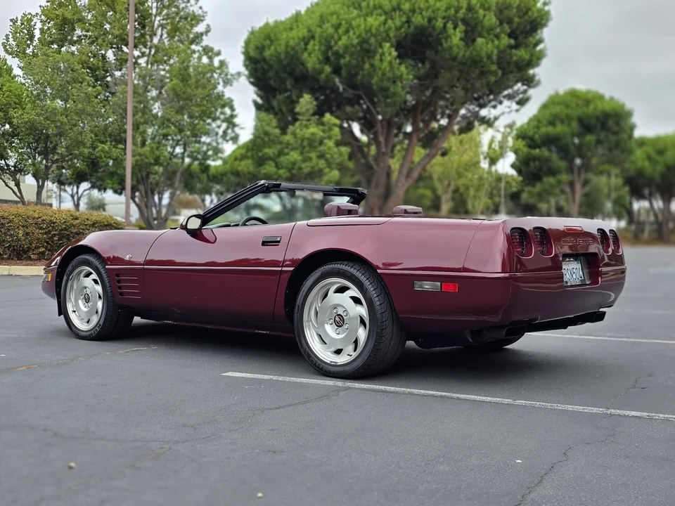 1993 Chevrolet Corvette C4 - Image 9 of 31