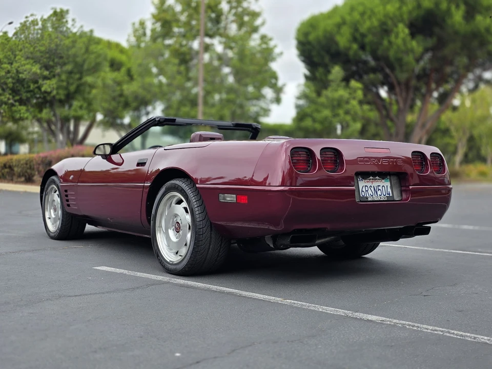 1993 Chevrolet Corvette C4 - Image 10 of 31