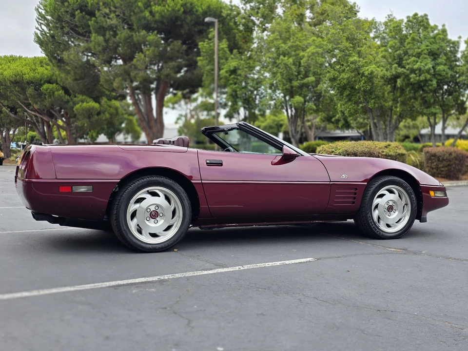 1993 Chevrolet Corvette C4 - Image 15 of 31