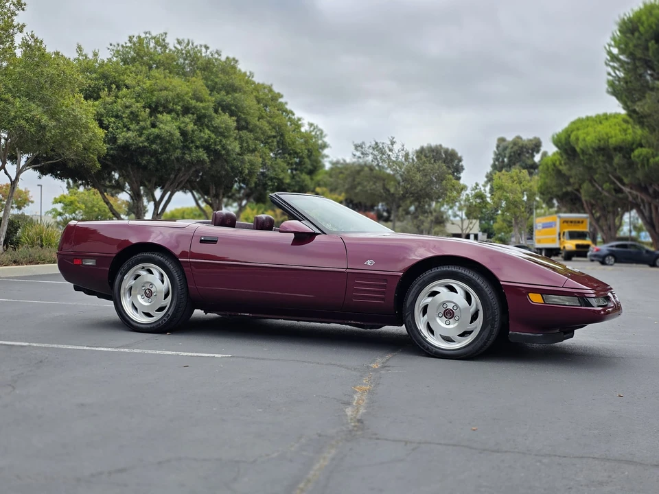 1993 Chevrolet Corvette C4 - Image 17 of 31