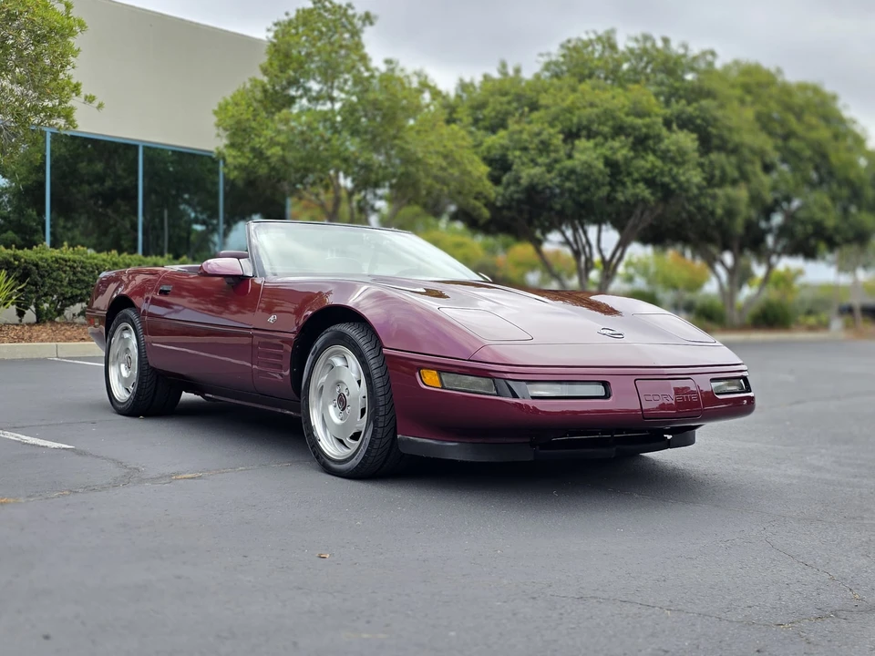 1993 Chevrolet Corvette C4 - Image 19 of 31