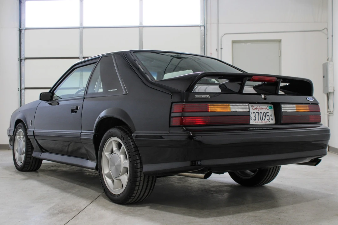 1993 Ford Mustang 3rd Gen - Image 2 of 8