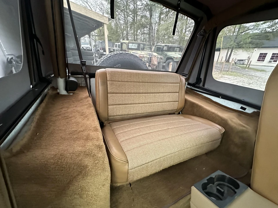 1993 Jeep YJ Wrangler - Image 27 of 31