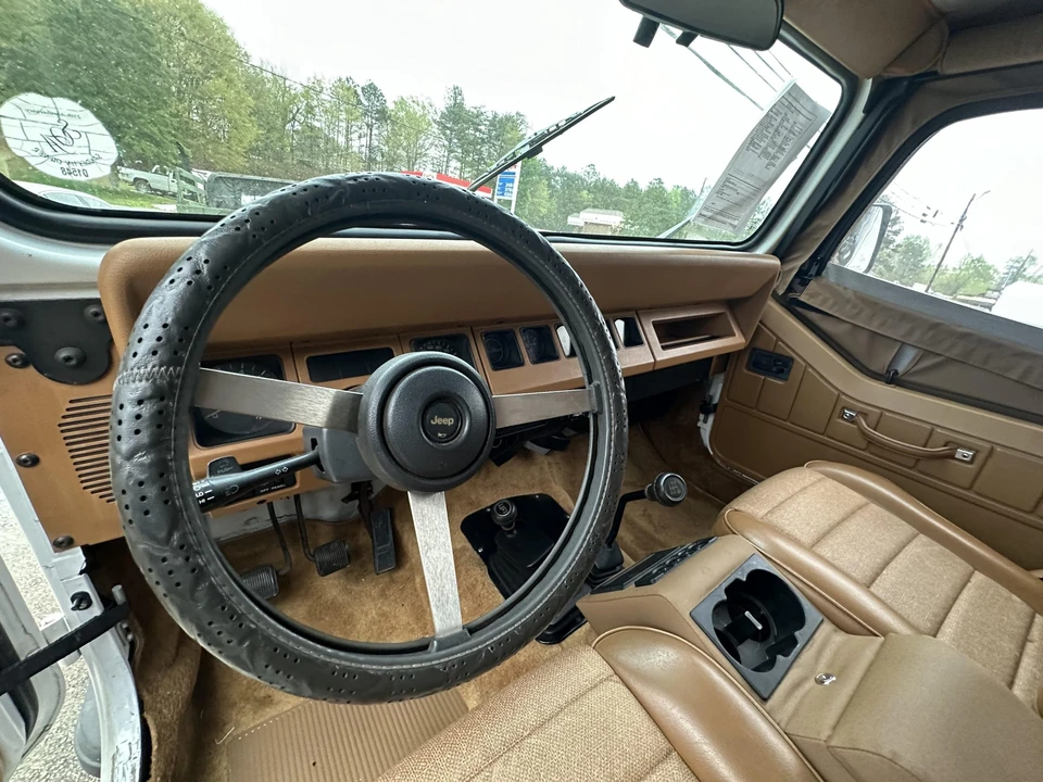 1993 Jeep YJ Wrangler - Image 20 of 31
