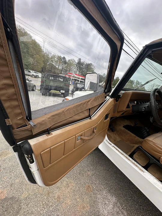 1993 Jeep YJ Wrangler - Image 13 of 31