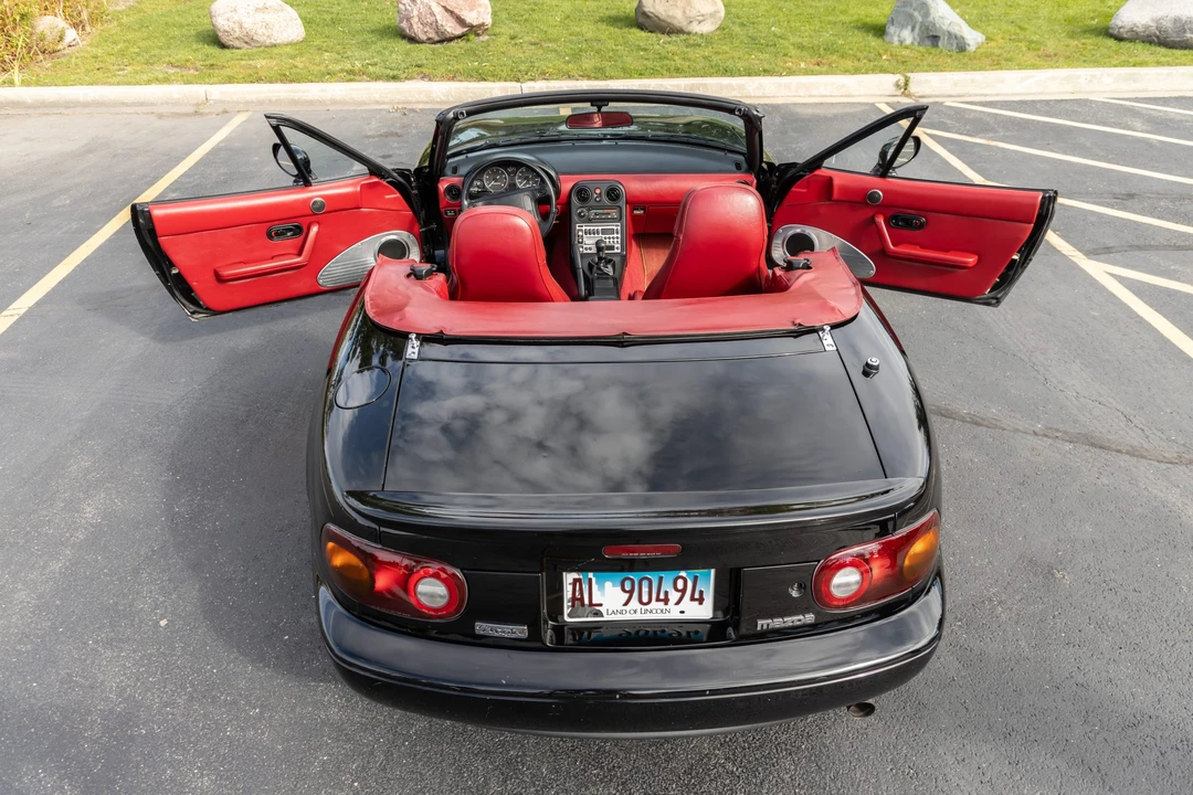 1993 Mazda NA MX-5 Miata - Image 24 of 31