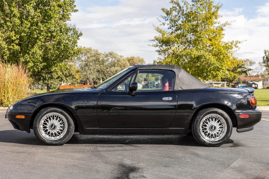 1993 Mazda NA MX-5 Miata - Image 14 of 31
