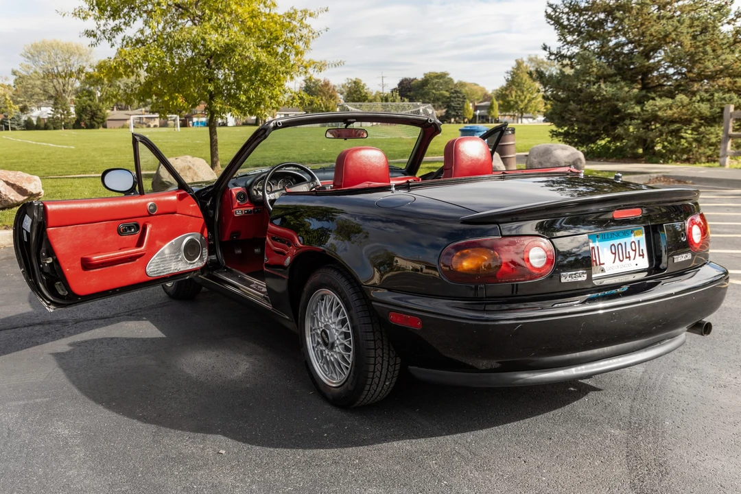 1993 Mazda NA MX-5 Miata - Image 26 of 31
