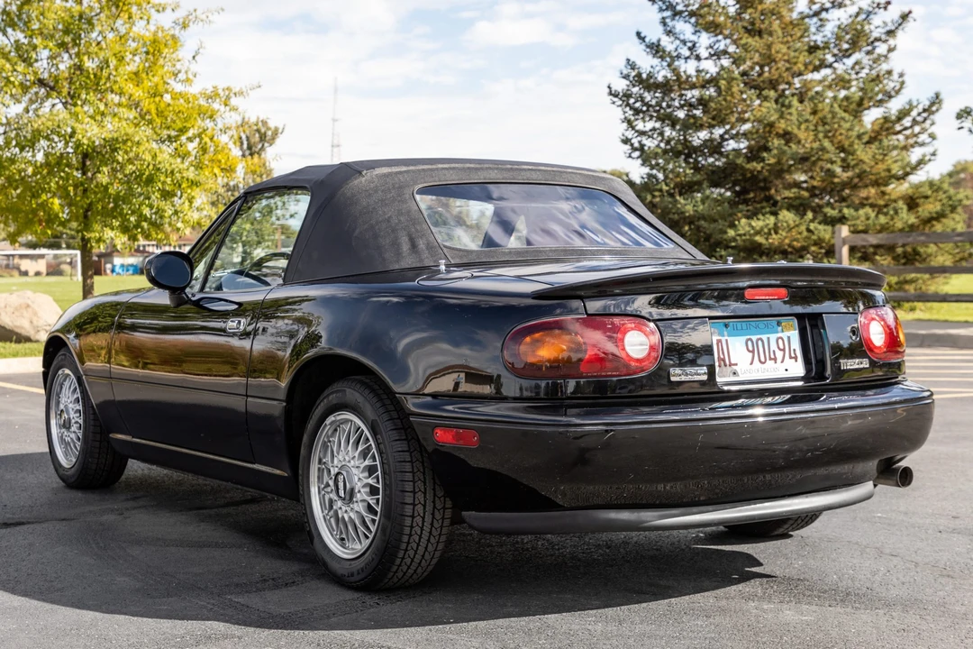 1993 Mazda NA MX-5 Miata - Image 13 of 31