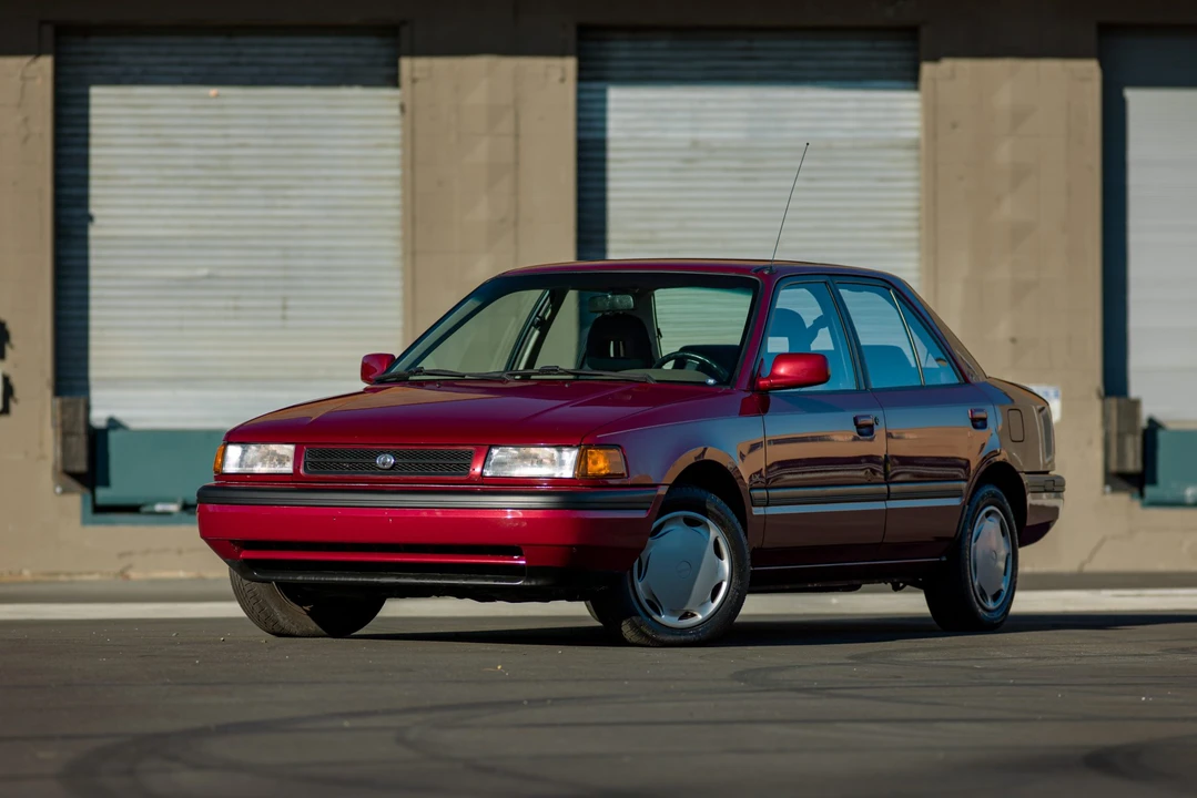 1993 Mazda Protege 6th Gen - Image 5 of 31