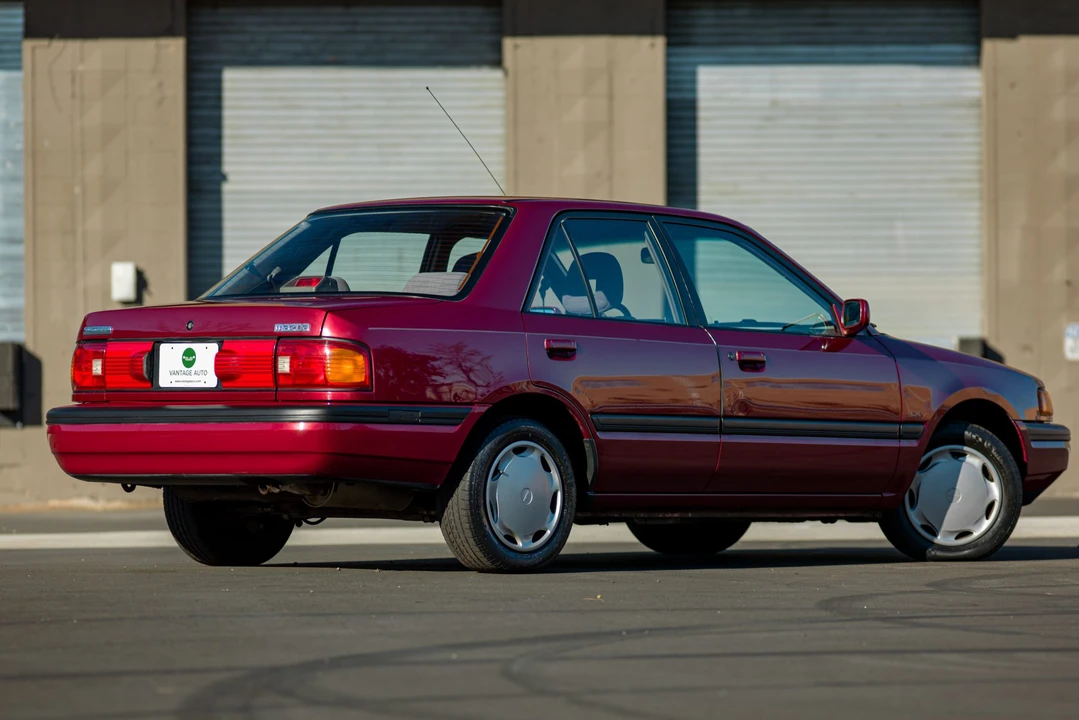 1993 Mazda Protege 6th Gen - Image 17 of 31