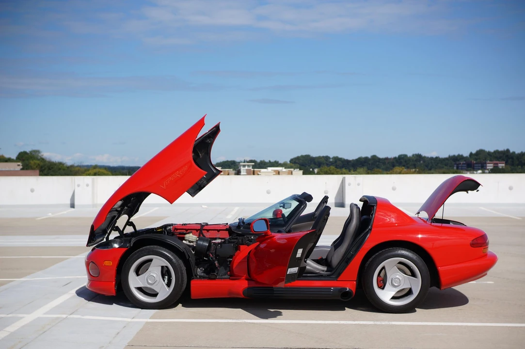 1994 Dodge Viper 1st Gen - Image 21 of 31