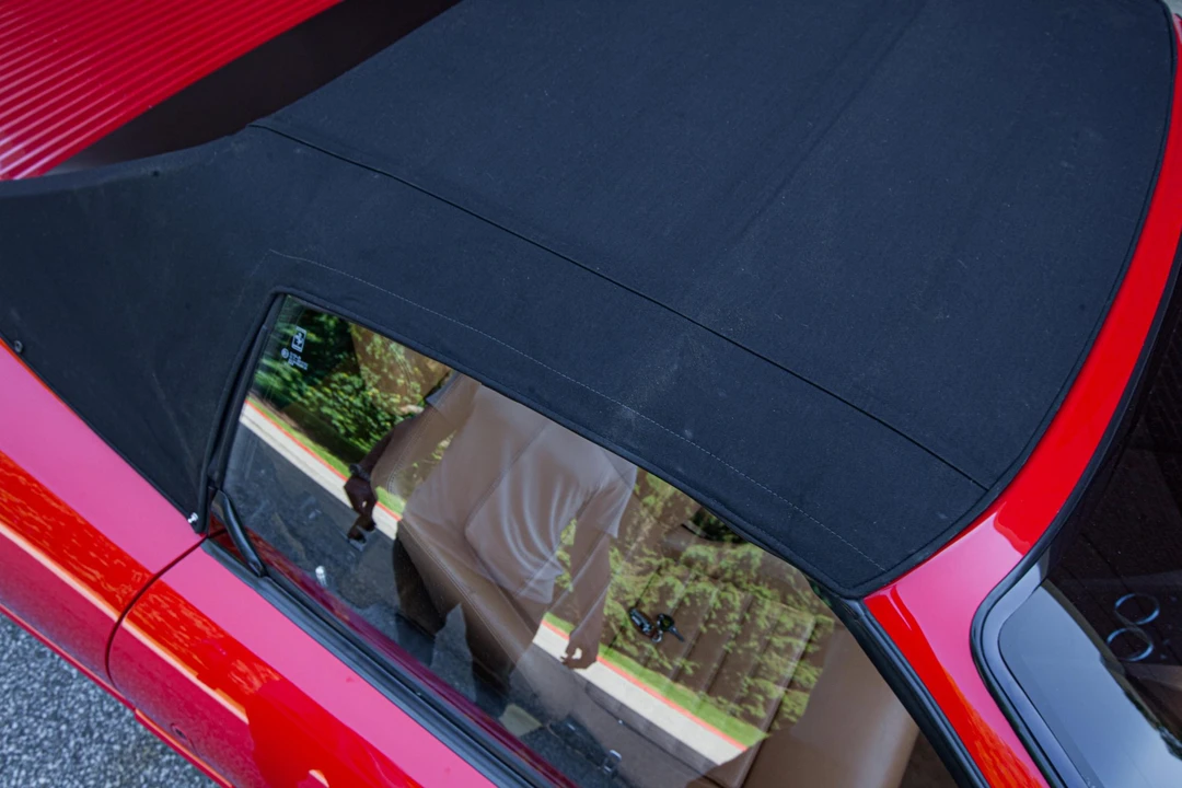 1994 Ferrari 348 Spider - Image 27 of 31