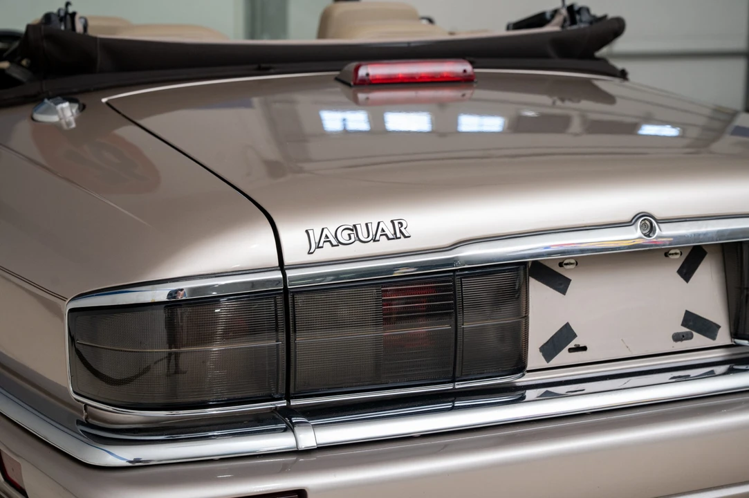 1994 Jaguar XJS Convertible - Image 16 of 31