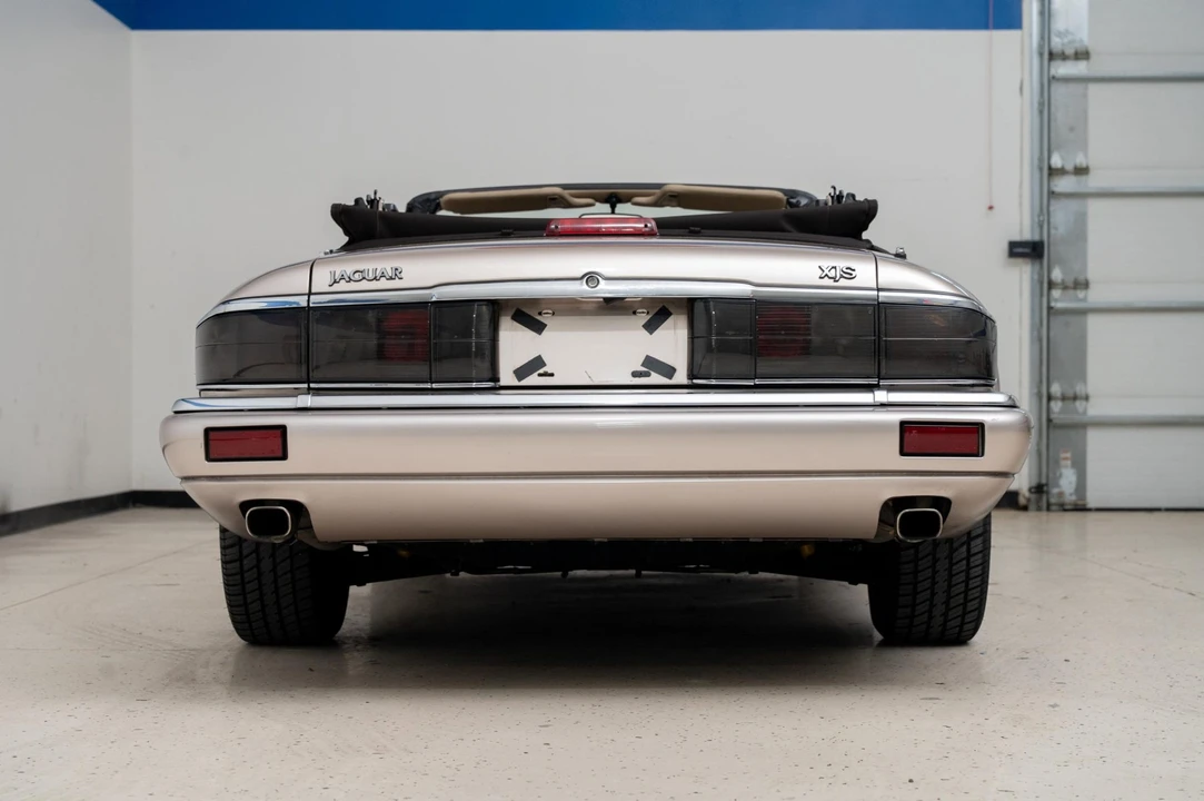 1994 Jaguar XJS Convertible - Image 6 of 31